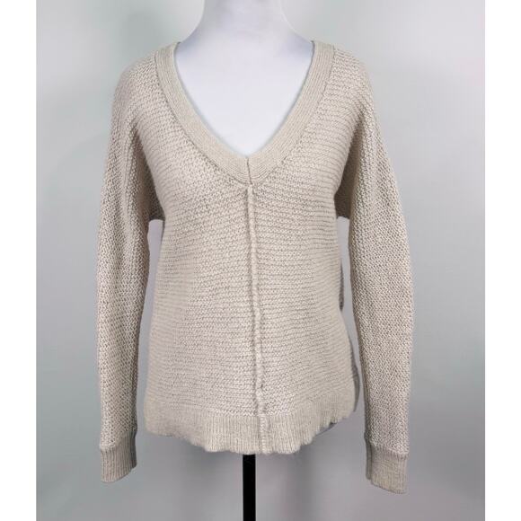 Free People Gray Textured V Neck Alpaca Wool Blend Sweater Size XS - Picture 1 of 10